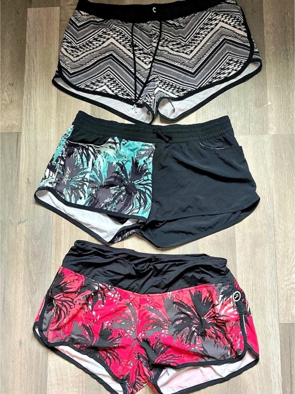 Zoot Bundle of 3 Athletic/Running Shorts Fun Designs Sz Xl